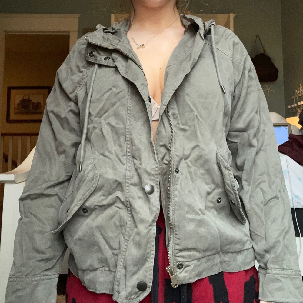 American Eagle army green jacket